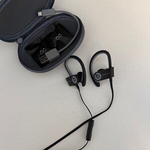Beats by Dre Black On-Ear Headphones